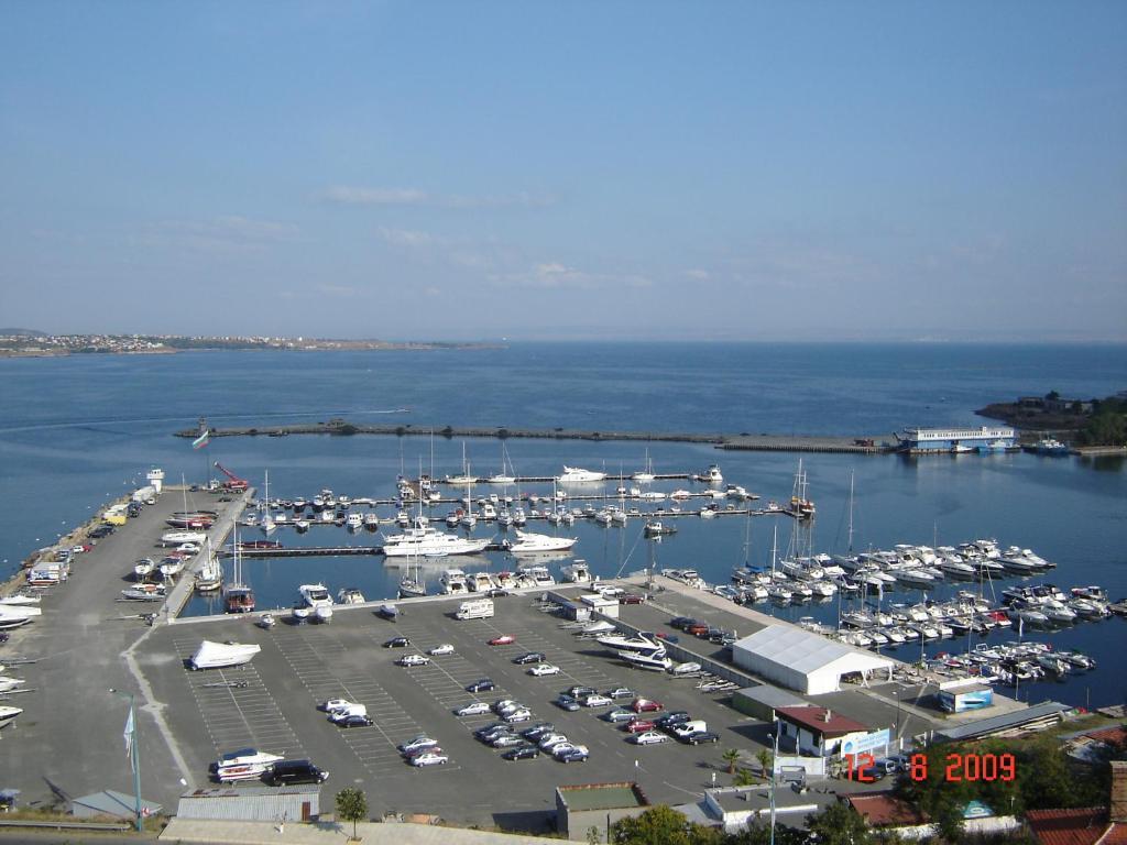 Apartamento Panoramic Penthouse Sozopol Habitación foto